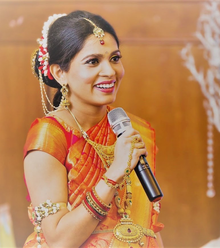 Image of Indian Bridal Makeup , Bridal Makeup Hairstyle , Latest Indian  Bridal Makeup .-VB651573-Picxy